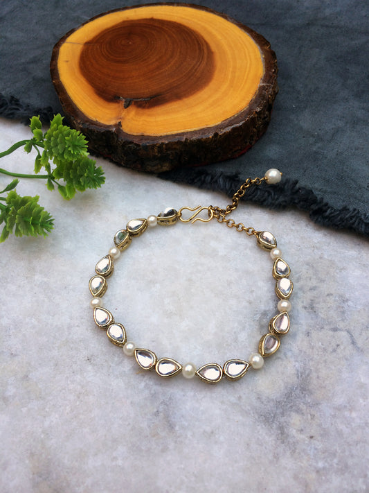 Drop Kundan and Pearl Bracelet