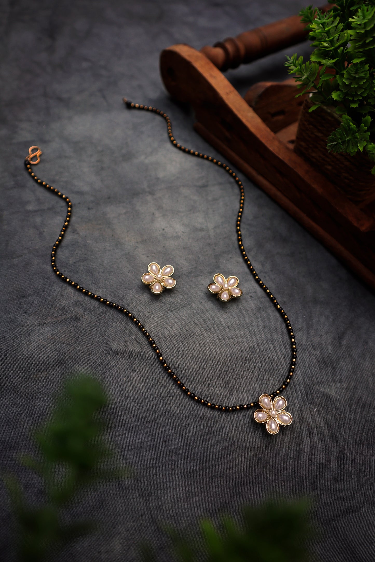 Flower Mangalsutra Necklace Set - Pearl