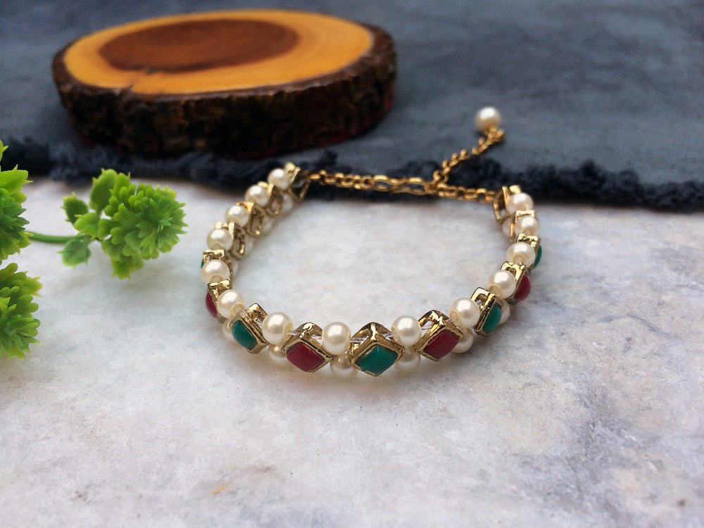 Emerald-Marsala Stone and Pearl Bracelet