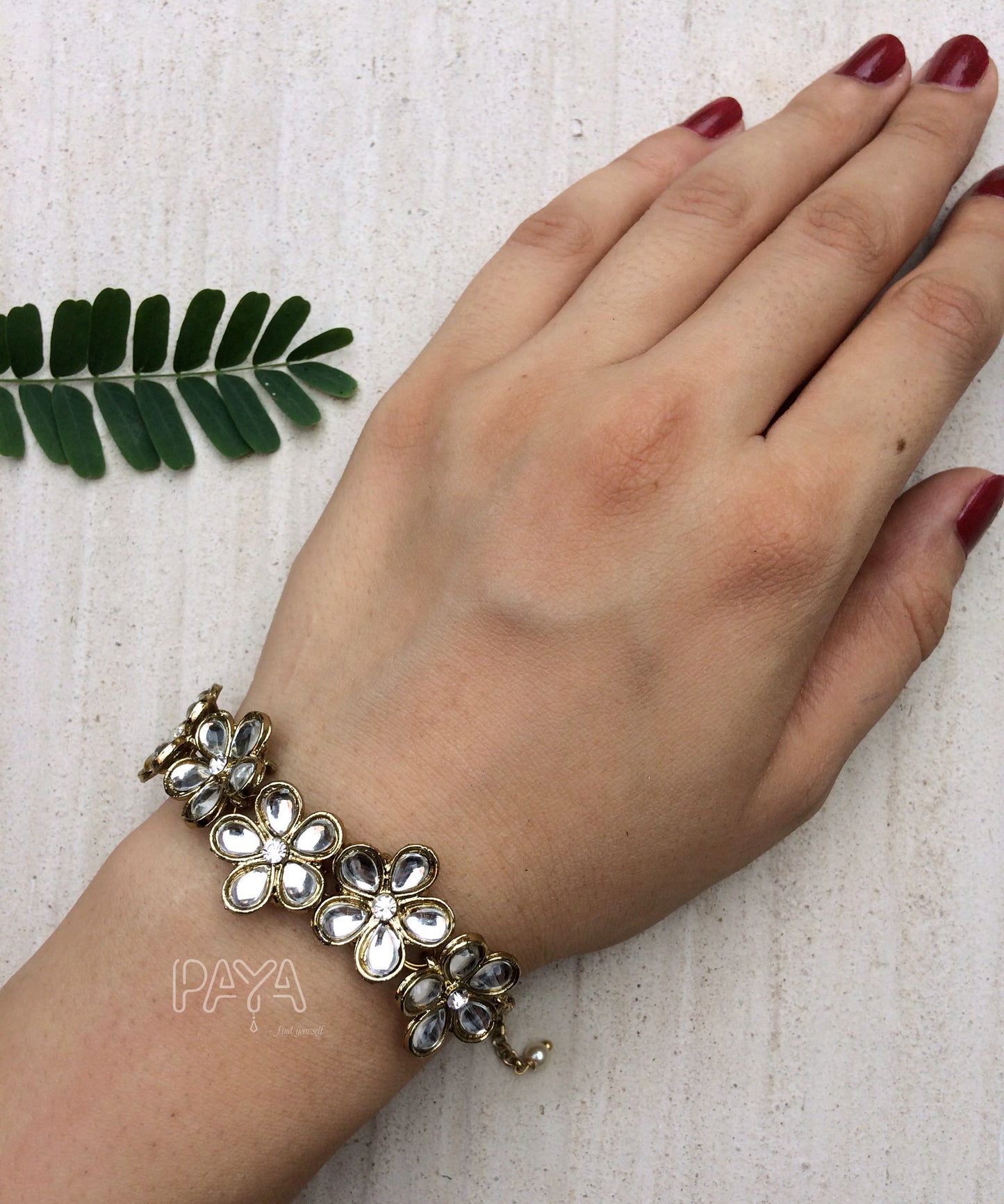 Kundan Flower Bracelet