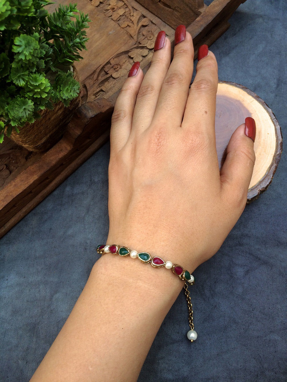 Drop Emerald-Marsala Stone and Pearl Bracelet