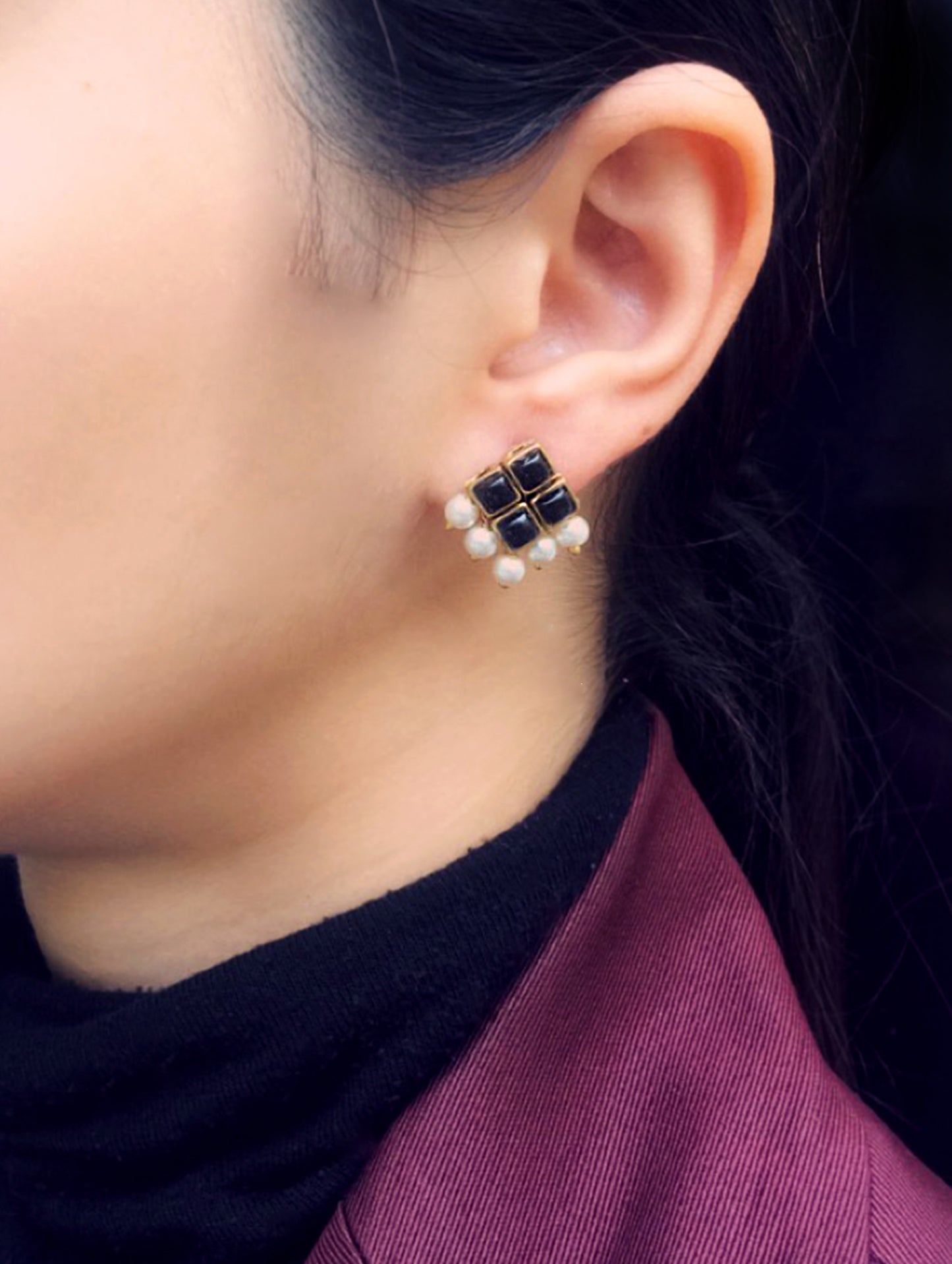 Black Resin Stone and Pearl Stud Earrings