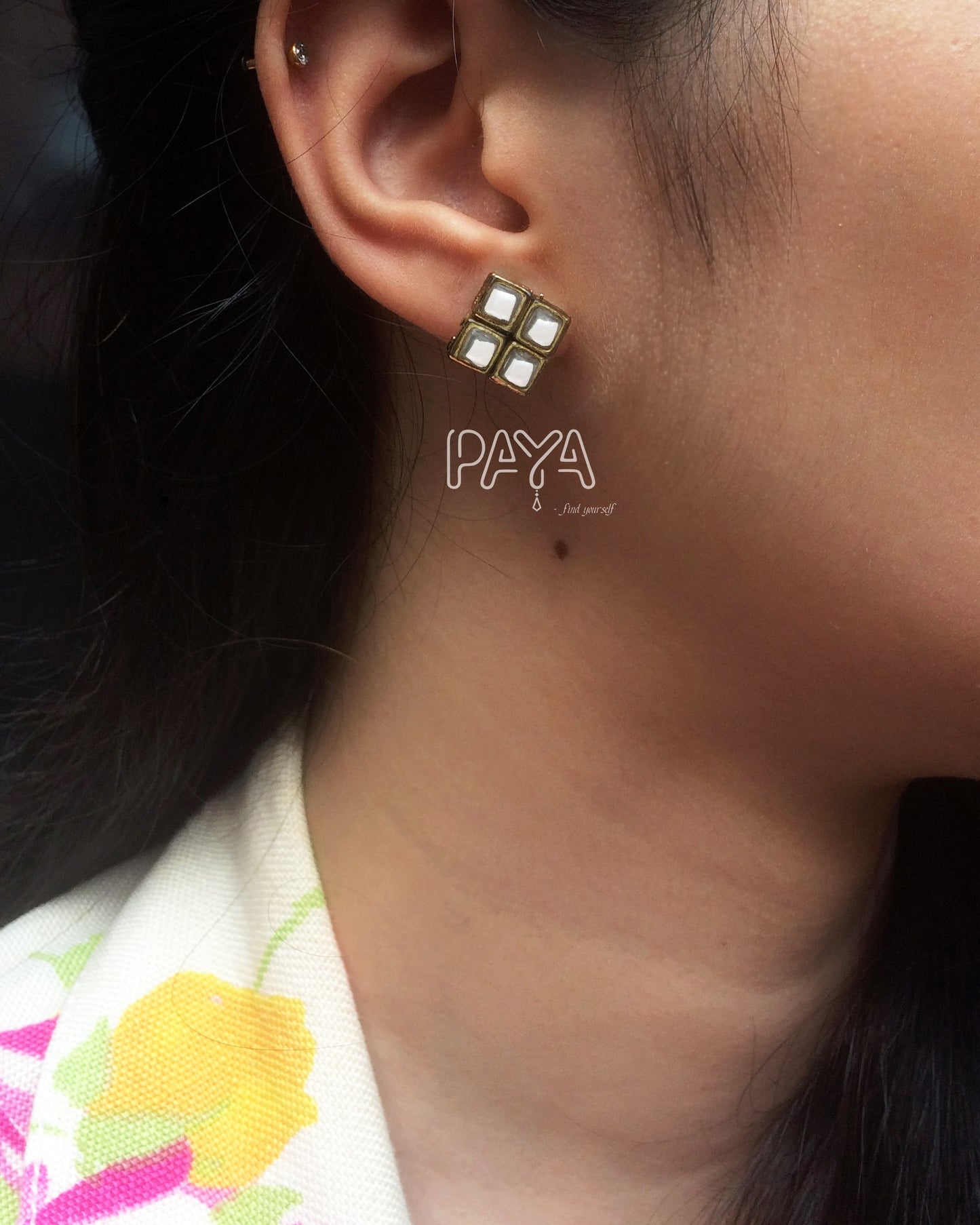 Square Kundan Stud Earrings