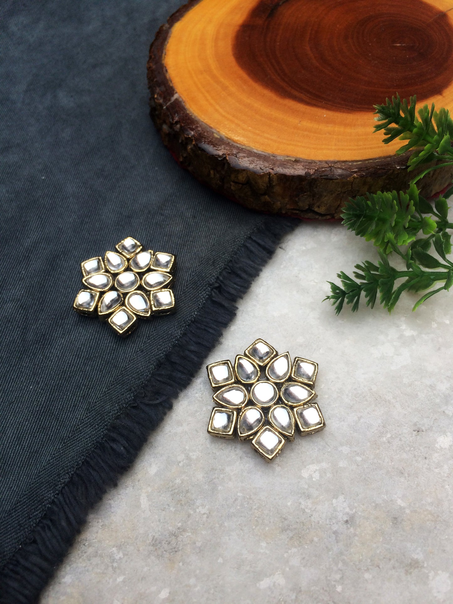 Kundan Stones Small Round Studs