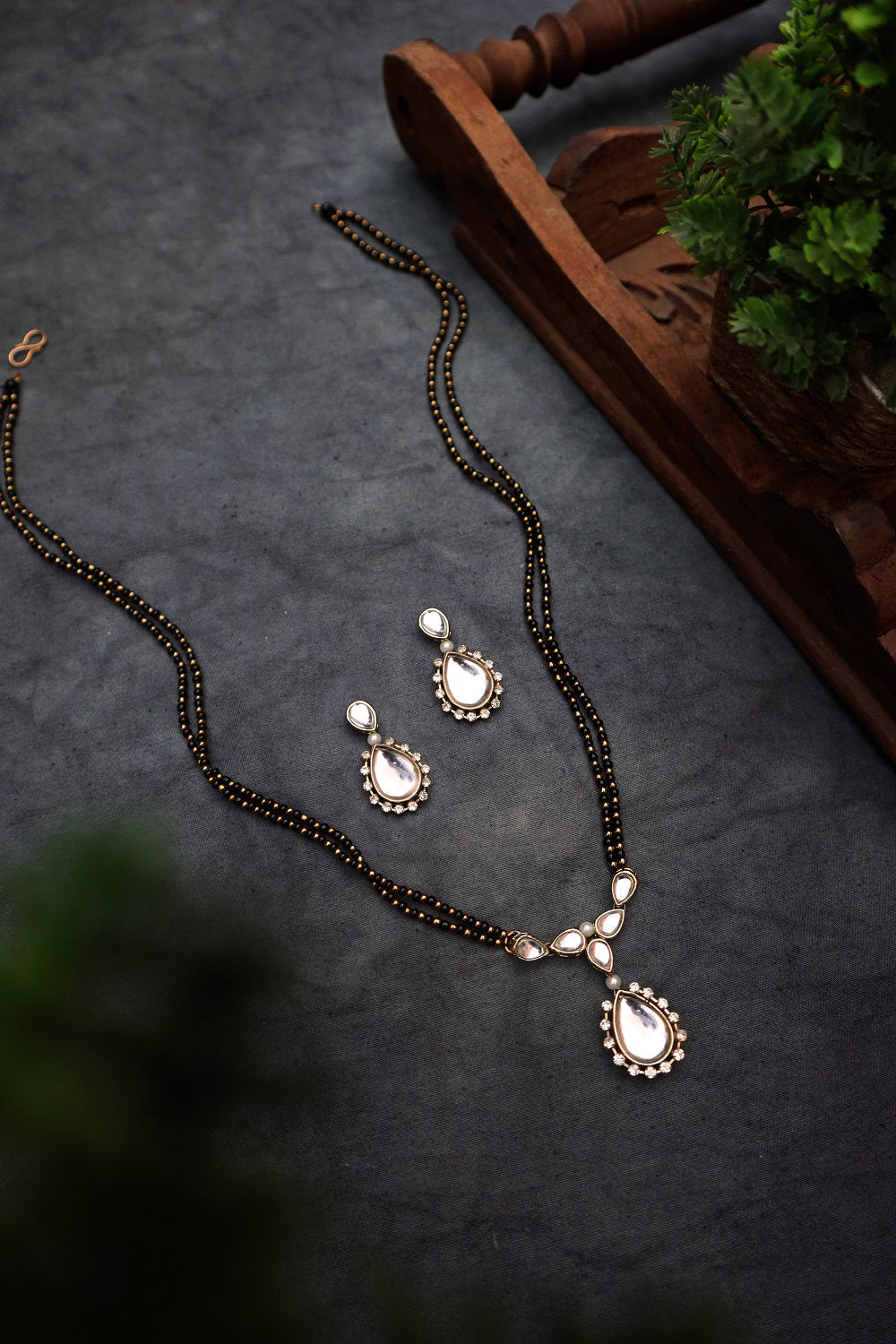 Kundan and Stone Mangalsutra Necklace - White