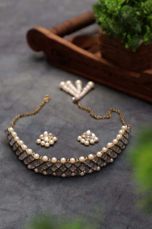 Kundan and Pearl Choker Necklace Set