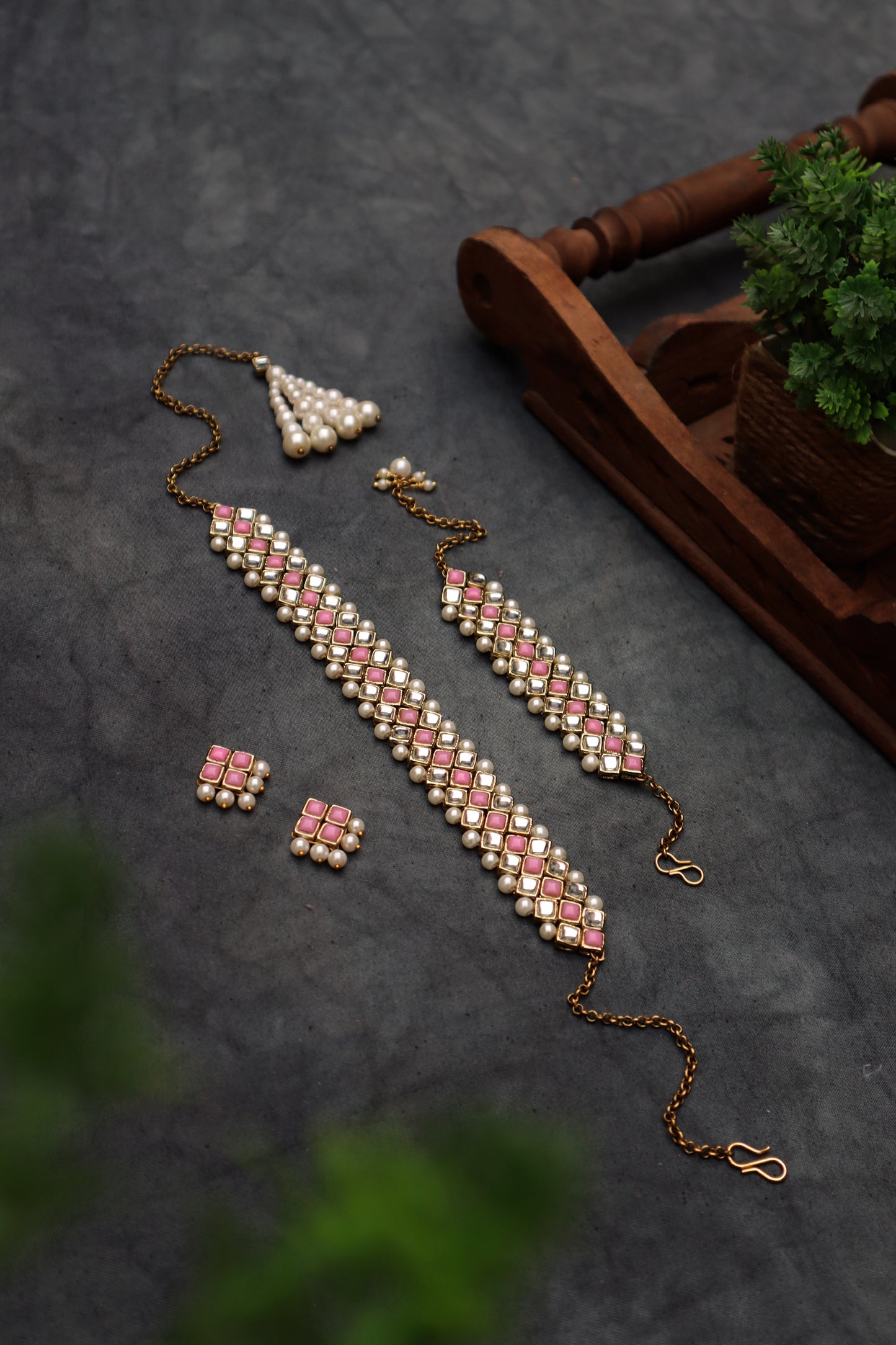 Kundan-Pink Stone Choker Necklace Set With Bracelet