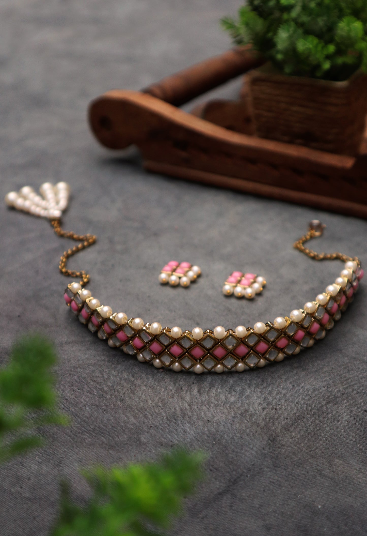 Kundan-Pink Stone Choker Necklace Set